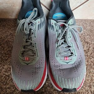 Hoka womens shoes